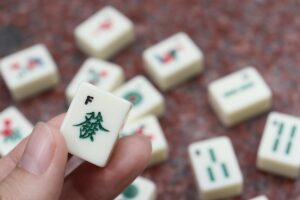 Mahjong tile Green Dragon (發/发, short for 發財/发财).
